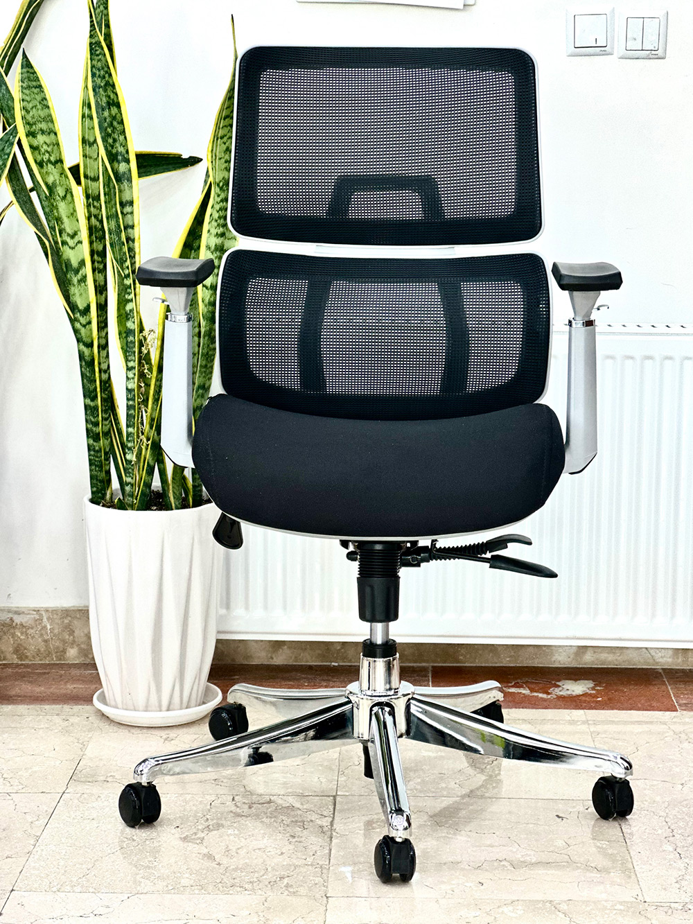 صندلی کارمندی پشت توری تکنو سیستم T70