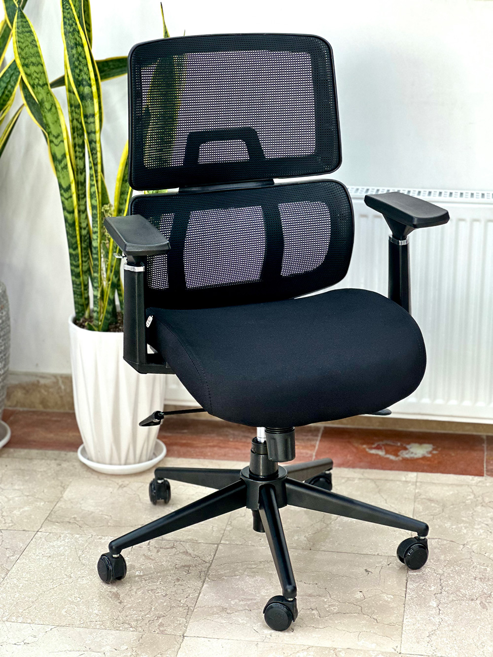 صندلی کارمندی پشت توری تکنو سیستم T70