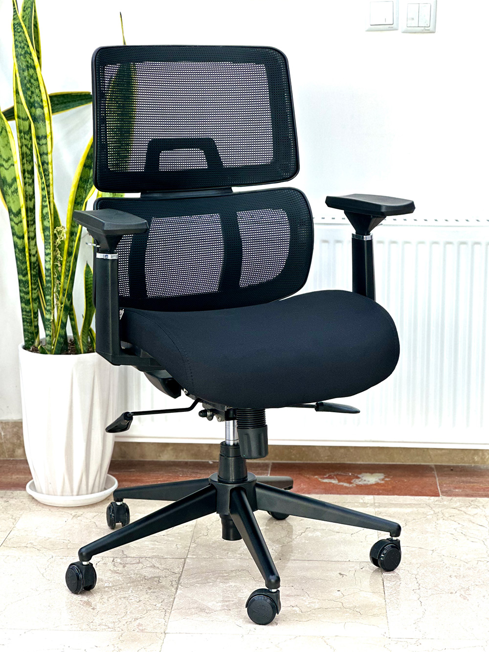 صندلی کارمندی پشت توری تکنو سیستم T70