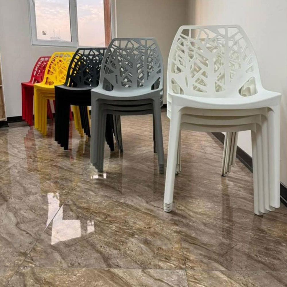 صندلی تمام پلاستیک طرح شاخ و برگی